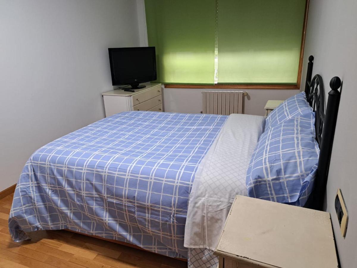 Ferienwohnung Piso Millenium Ourense Exterior foto