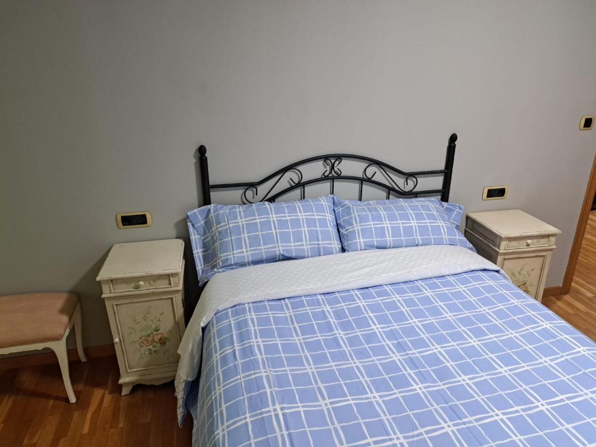 Ferienwohnung Piso Millenium Ourense Exterior foto